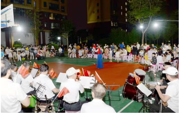 常德市康都物業(yè)服務(wù)有限公司,常德保安服務(wù)公司,保潔服務(wù),墻外高空清洗服務(wù)