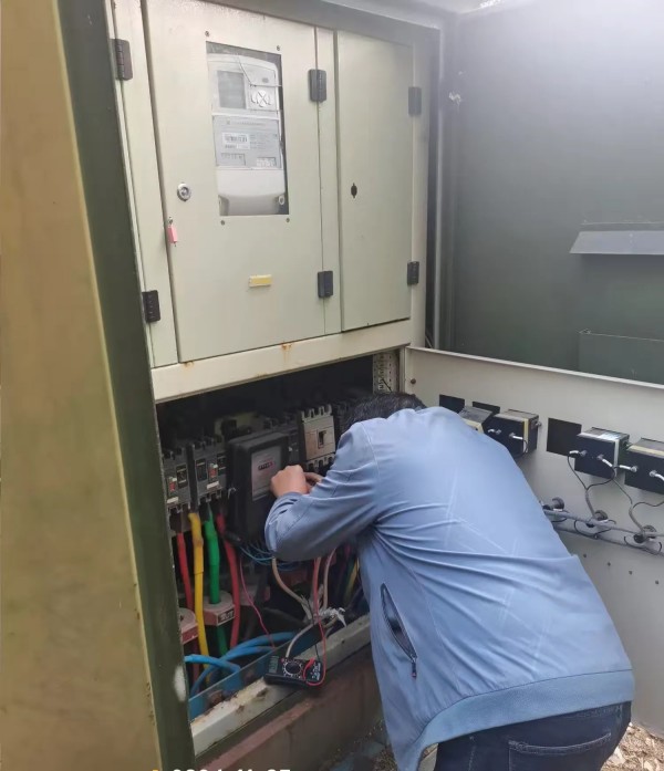 常德市康都物業(yè)服務有限公司,常德保安服務公司,保潔服務,墻外高空清洗服務